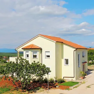 private-accommodation-kirincic.primorje-gorskikotar.com/